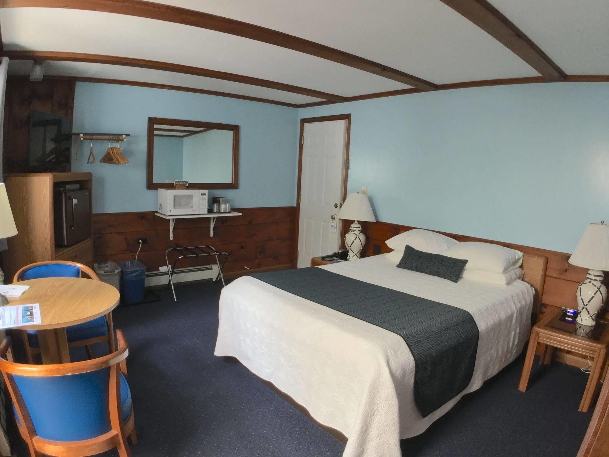 Bay Top Motel Weirs Beach Buitenkant foto